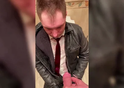 Mega Pissing Kinkysirius Play! Full Video!!
