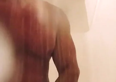 Watch Me Shave My Pussy