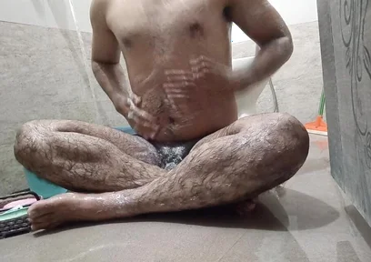 I Feel Good When I'm Naked