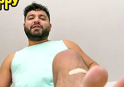 Demetri Silver Shrinks Intruder And Demands Giant