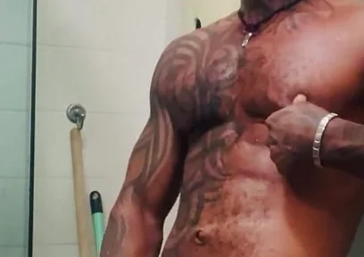 Felipe Nuru - Cumming in the Bathroom