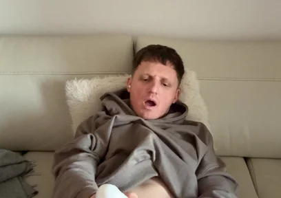 Loud Moans of a Hot Guy