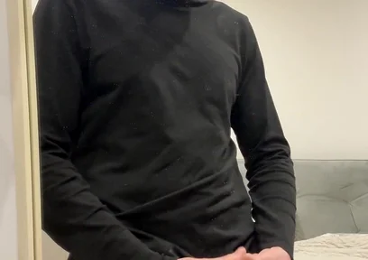 Fucking a Toy with a Big Dick and Moaning at 42 Years Old