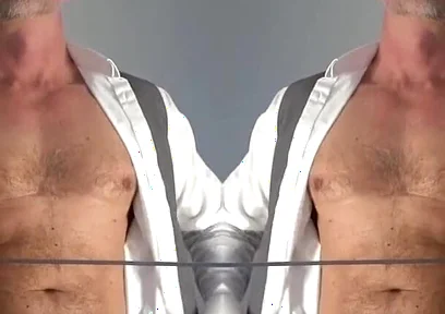 Mirrored I