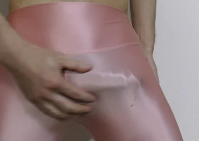 Masturbation with Pink Spandex Leggings