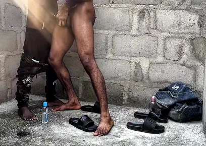 When the Homie Is Fine Asf and Gives You the Ass on the Low on Outdoor