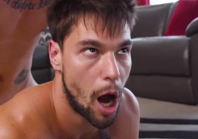 Solomon Aspen, Ryan Jordan And Jordan Ryan In Fucks Distracted Stepbrother Playing Video Games