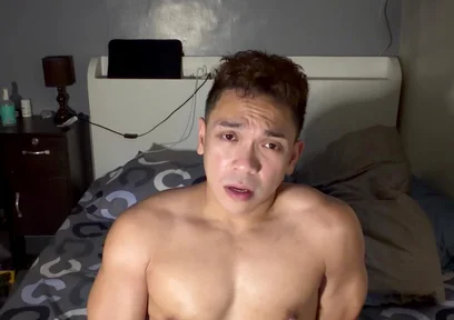 Hot Filipino Twink Jerks off in Steamy Shower