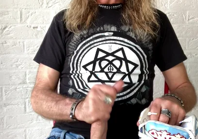 Longhairdude Wanks and Cums with Osiris Trainers, Torn Jeans, Tshirt