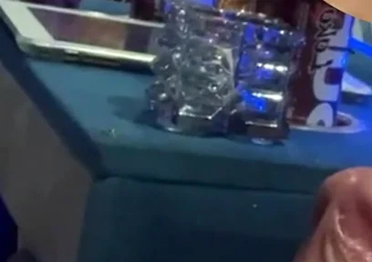 A Cock with Beautiful Veins Slides Down My Throat!