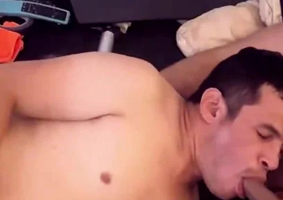 Rob Gets Blown While Live-streaming 1