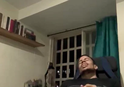 Tiago Florez's Massive Cock - Colombian Gym Personal Trainer