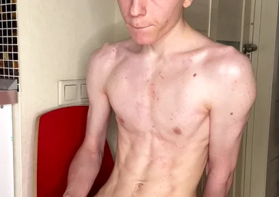 Twink’s Massive Cumshot Moment