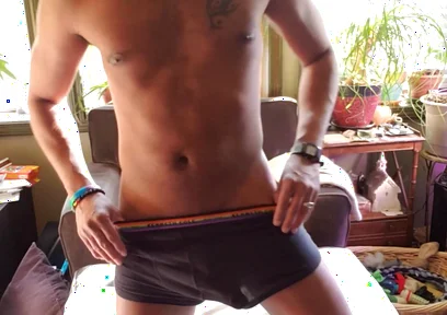 Kenniejai Jerks off with a Hat on