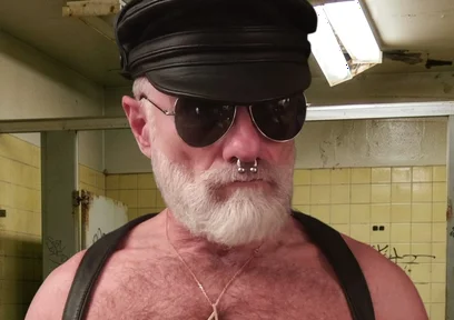 Pipedad Is a Nipple Pig