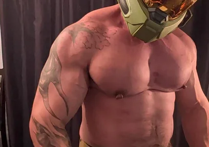 Master Chief Flexing