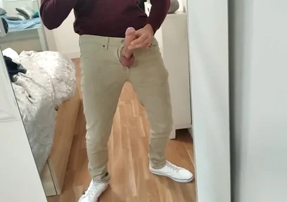 Amateur Man Jerking Big Cock Very Hard and Venous Before Meeting at Work