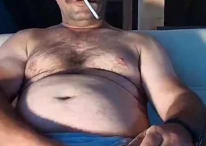 Your Efendi Was on the Air, Bitches