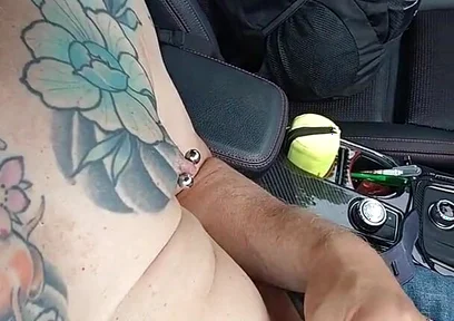 Sls-frank I Masturbate in the Car and Wait for Punters to Blow Them