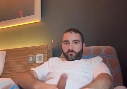 Love Playing with My Dick as Soon as I Check Into a New Hotel!