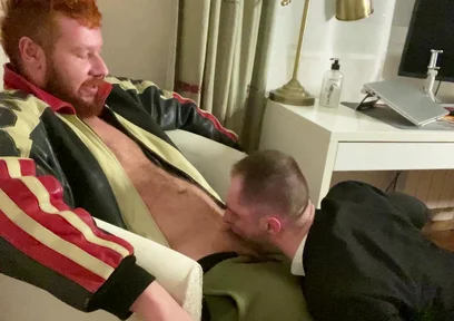 Part 1. Menatplay. Office Workers Kinkysirius in Suit Was Fucked Hard by Leather Bear
