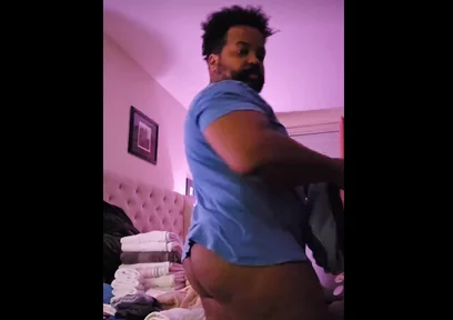 Stepdaddy Shows Juicy Ass While Doing Laundry