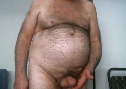 Furry Bear Coach Karl Live Cam Show