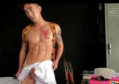 Quick Posing for the Amazing Rick Day!