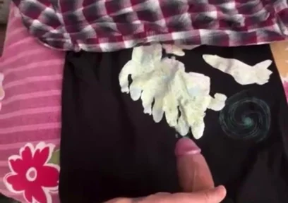 Huge Cumshot Full of Richness