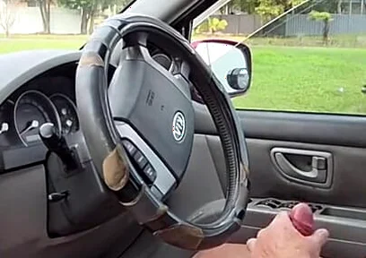 Wank off in the Car