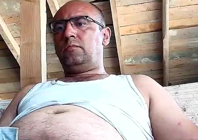 Stepdaddy Is Live Streaming and Finally Ejaculates.