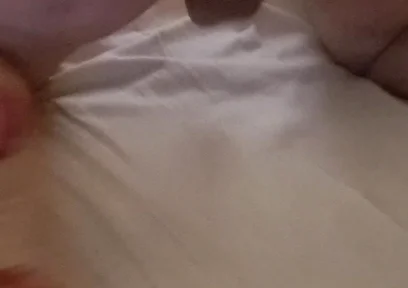 I Painted My Feet to Get Back Into Furry, Masturbate and Cum on My Feet