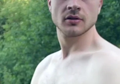 Julian Blesh Cumshot
