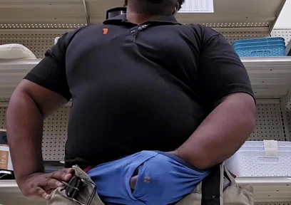 Thick Stepdaddy Cums in Public Store
