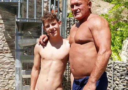 Homo Stepdaddy Pepan E O Novinho Mamando E Fudendo Gostoso - Ollie Barn