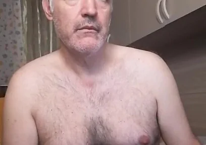 A Porn Movie and a Handjob to Wake up Content and Happy!