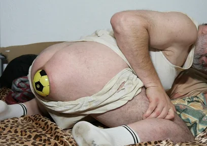 I'm Playing with My Wet Hole...