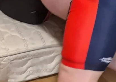 Silver Stepdaddy Boxer Vs. Gouine Wrestler - Singlet Wrestling Challenge