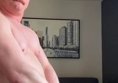 Hotel Busting a Load