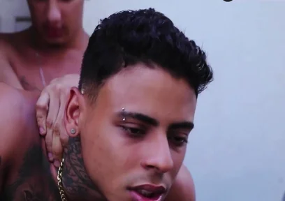 Igor Baianinho And John Axl - Dando O Cu Na Caixa Dagua!
