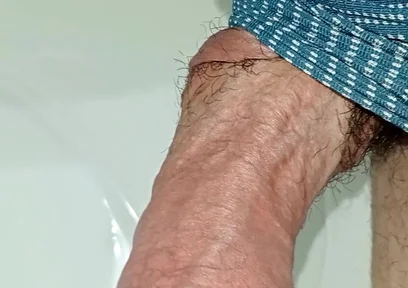 I Enjoy Piss in Bathroom, Big Cock and Veniza