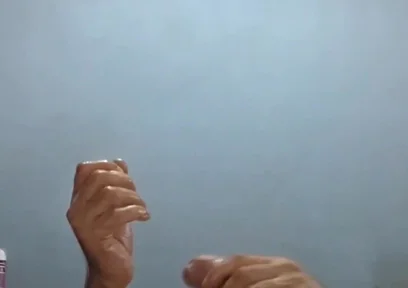 Guy with Big Cock Masturbates