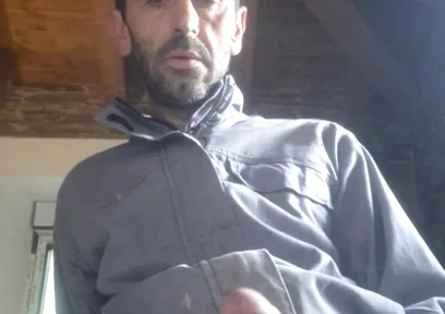 Mason Jerks off Until He Cums