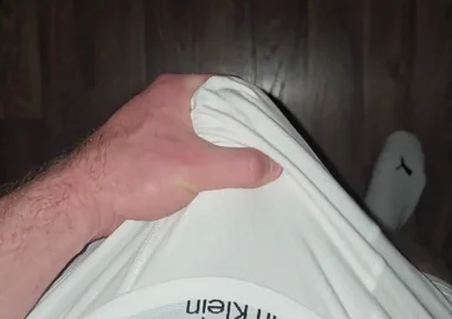 Heavy Load! German-russian Squirts Through the Fabric of the White Ck Boxers!