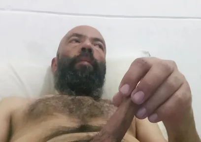 Jhonbahkxxx Seduces with Ravenous Pussy Thrusts