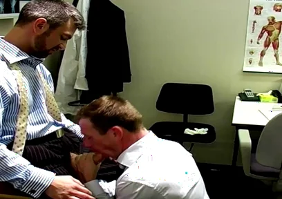 Dr. Richard Examines Korben