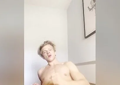 German Twink Is Jerking Off Until He