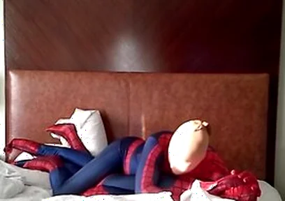 Spiderman Humped By Stocking Faced Spiderman