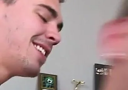 Asher Hawk Fucks Tyson Pierce