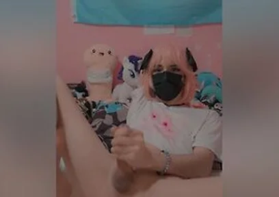 You Love Watching Me Masturbate, Dont You, Master?